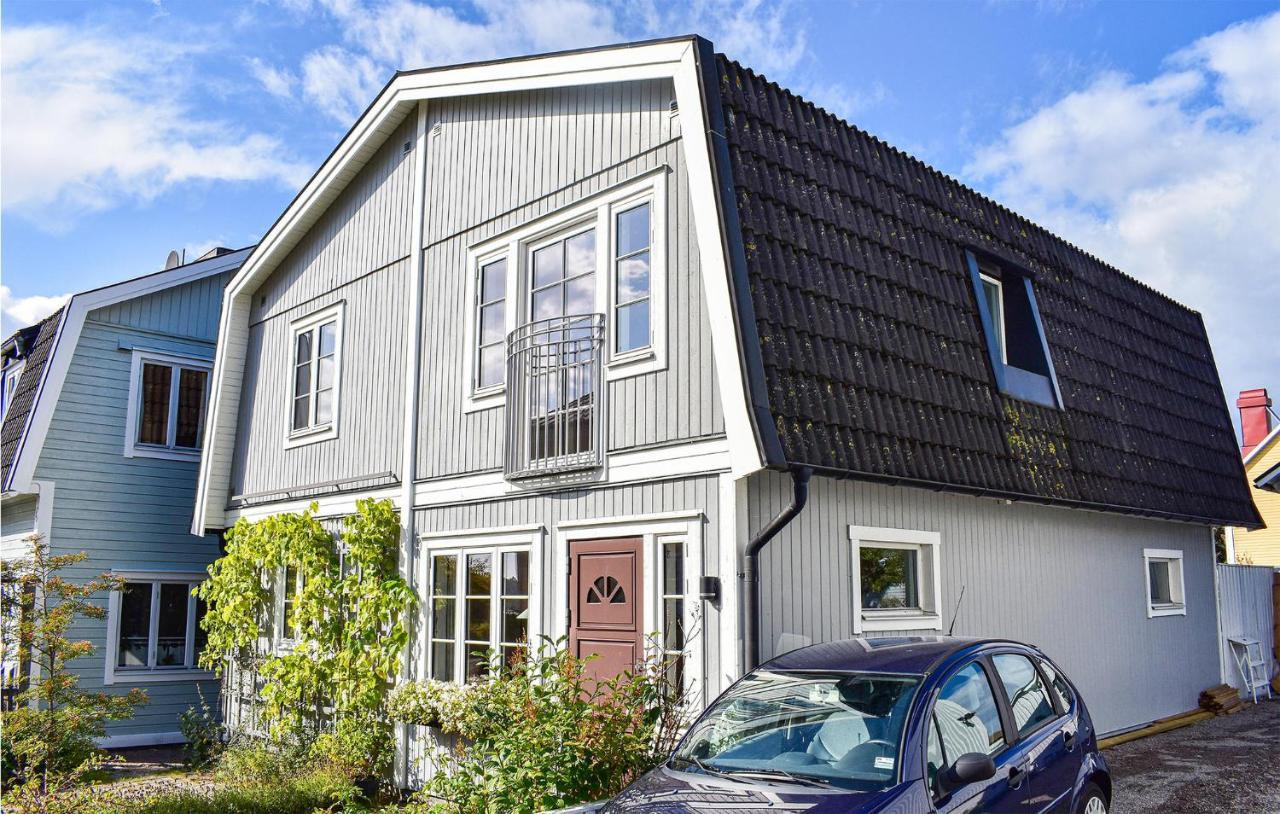 Cozy Home In Karlskrona With Kitchen Ngoại thất bức ảnh