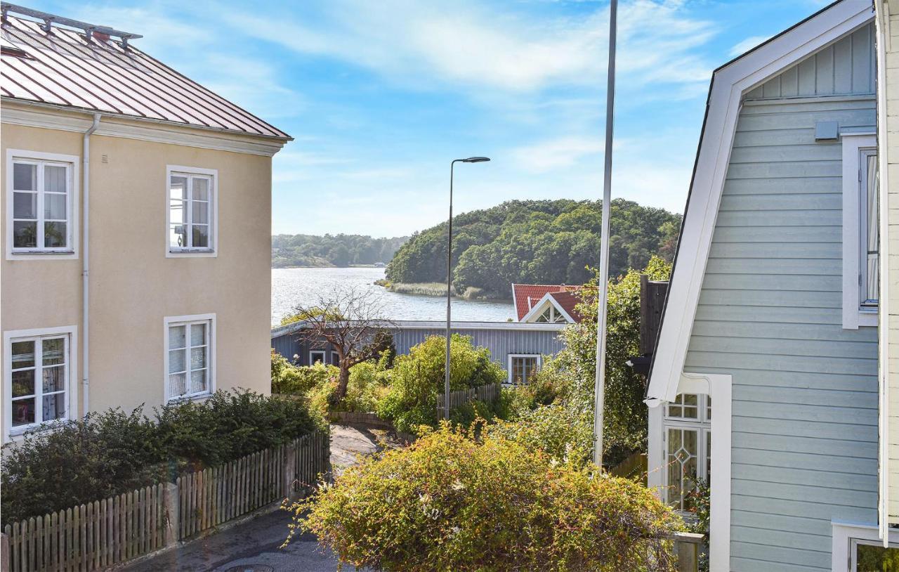 Cozy Home In Karlskrona With Kitchen Ngoại thất bức ảnh